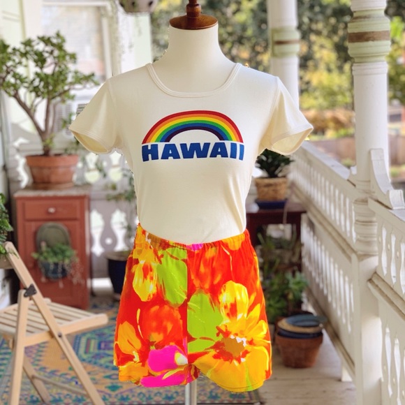 SOLD 60's Karen Ann Psychedelic Duster & Hot Pants - Picture 6 of 8